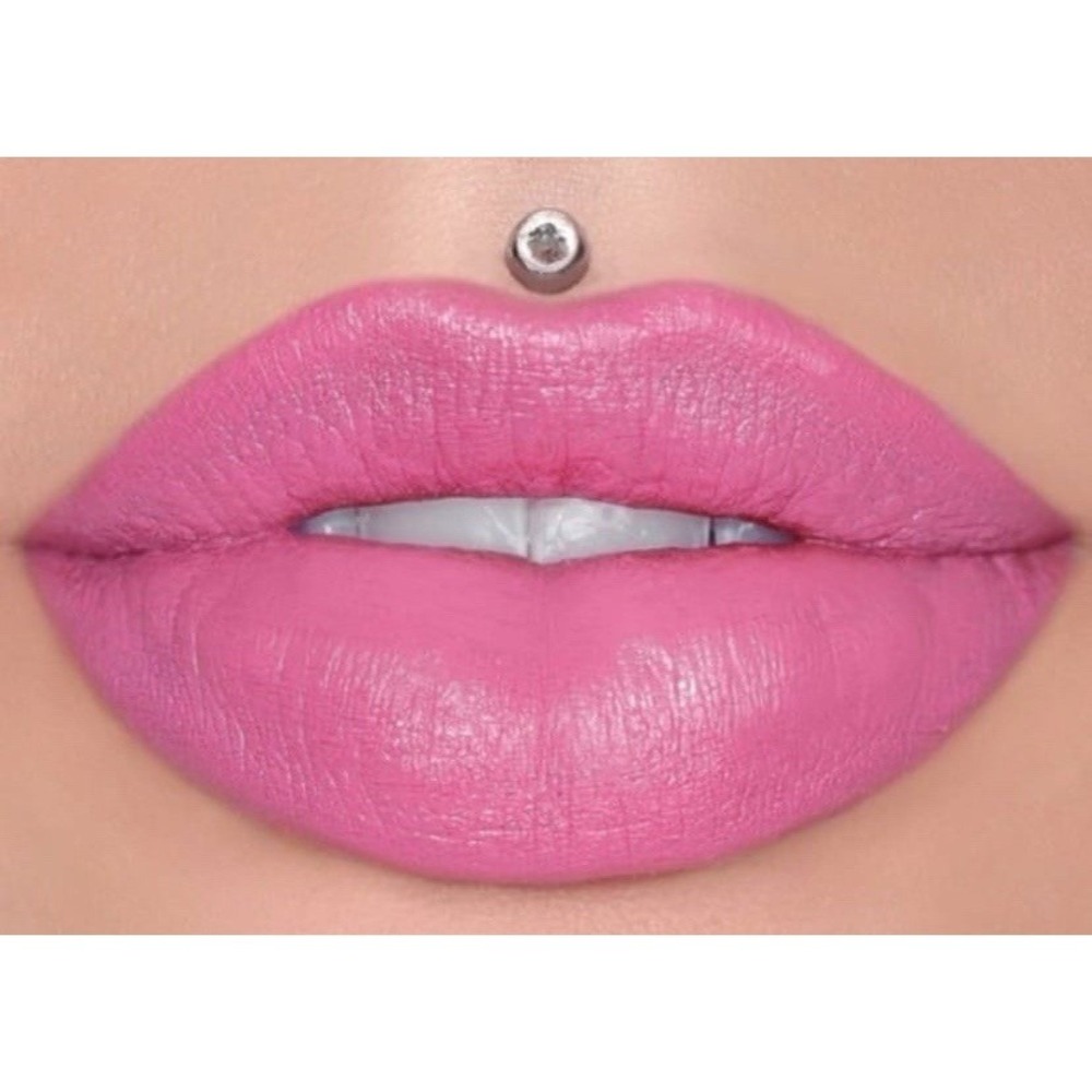 NIB Jeffree Star Velvet Trap Lipstick in Holy Fashion Full Size DISCONTINUED